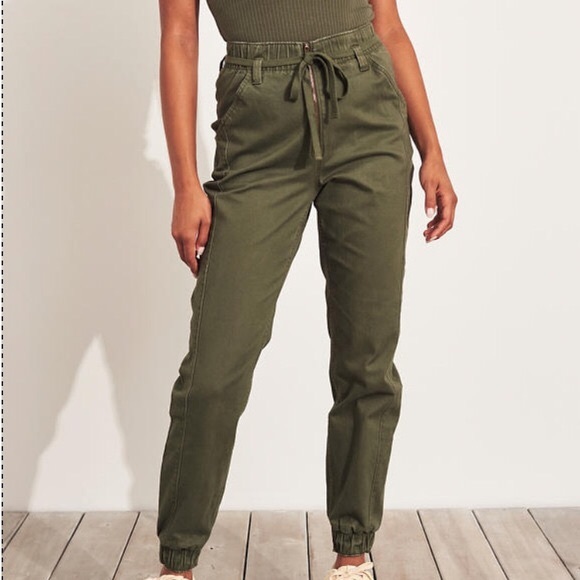 Hollister Pants & Jumpsuits Ultra High Rise Tie Waist Cargo Pants